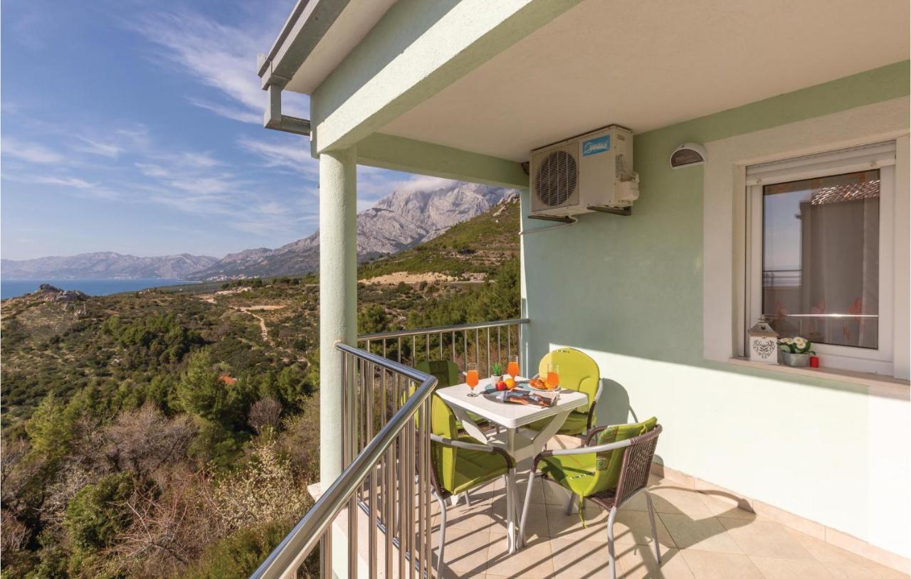 Beautiful Apartment In Krvavica With Wifi 外观 照片