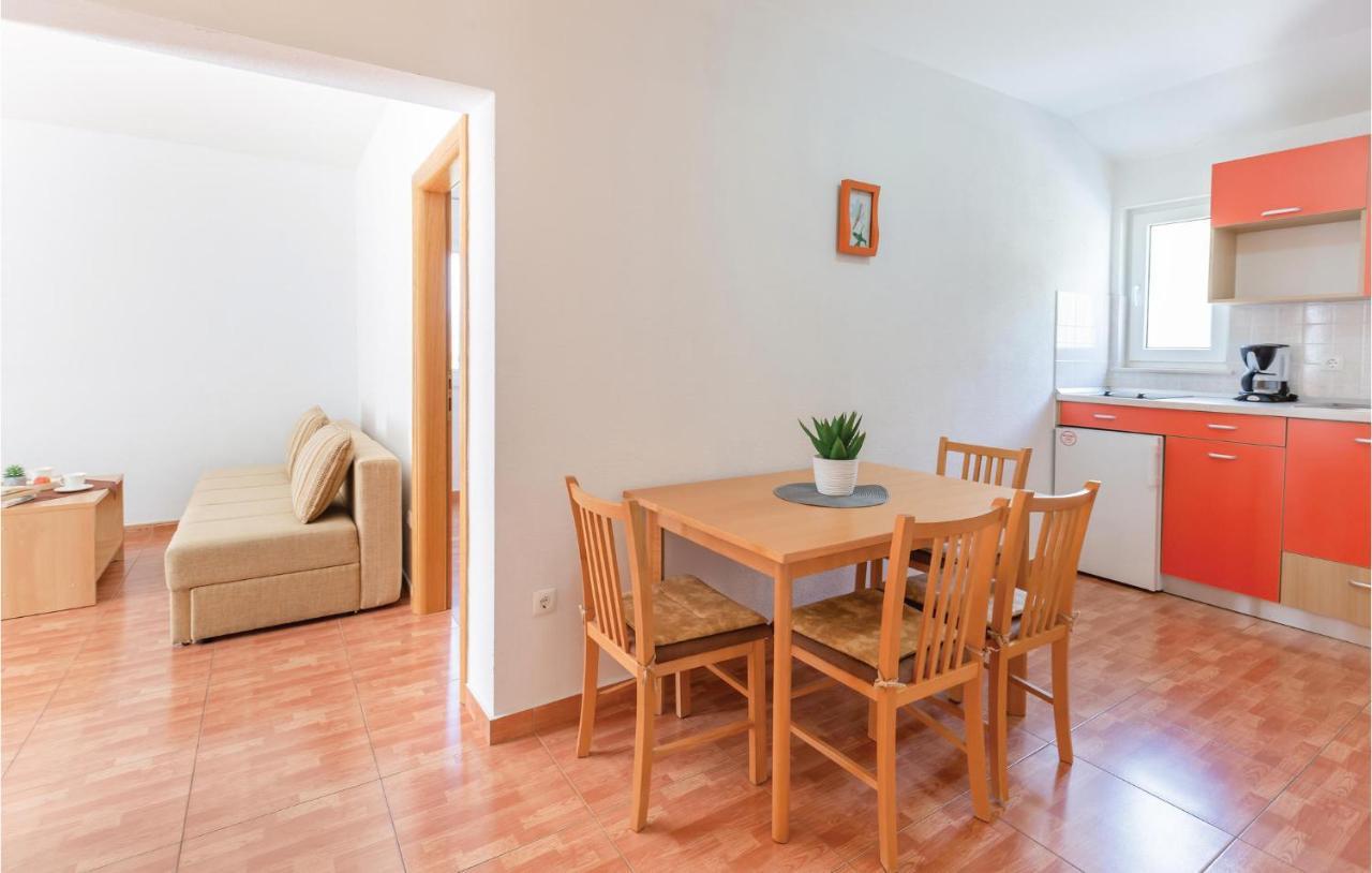 Beautiful Apartment In Krvavica With Wifi 外观 照片